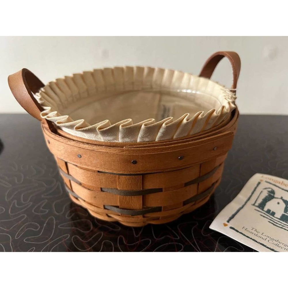 1995 Longaberger Heartland Button Basket with Protective Liner